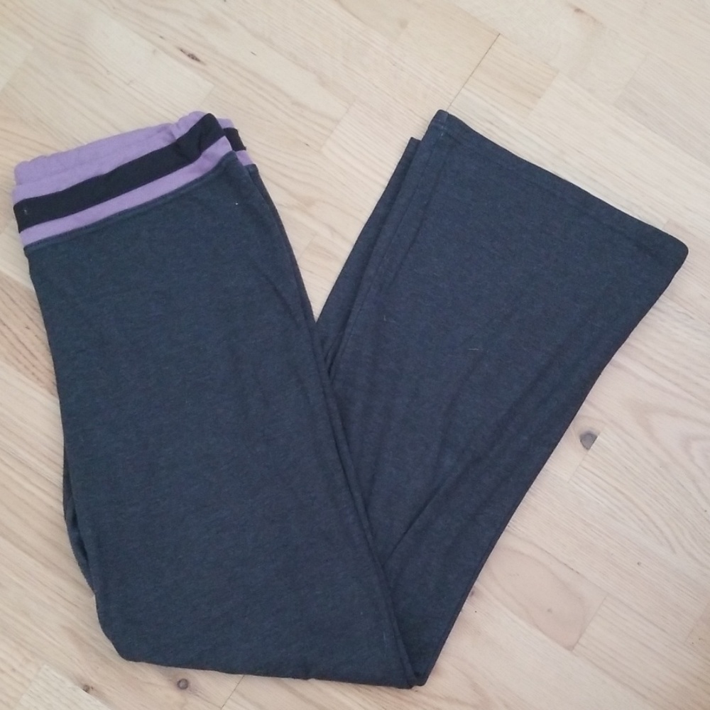 Yoga pants